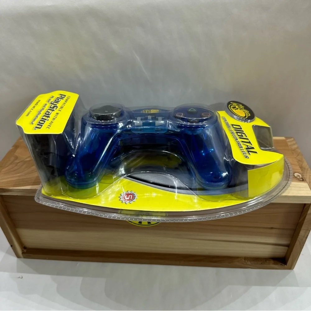 Vintage Mad Catz PS2 PlayStation Digital Blue Controller New Factory Sealed